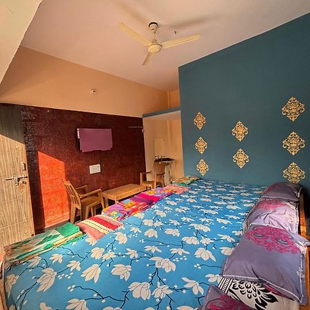 Dandeli Nakadi Home Stay Buitenkant foto